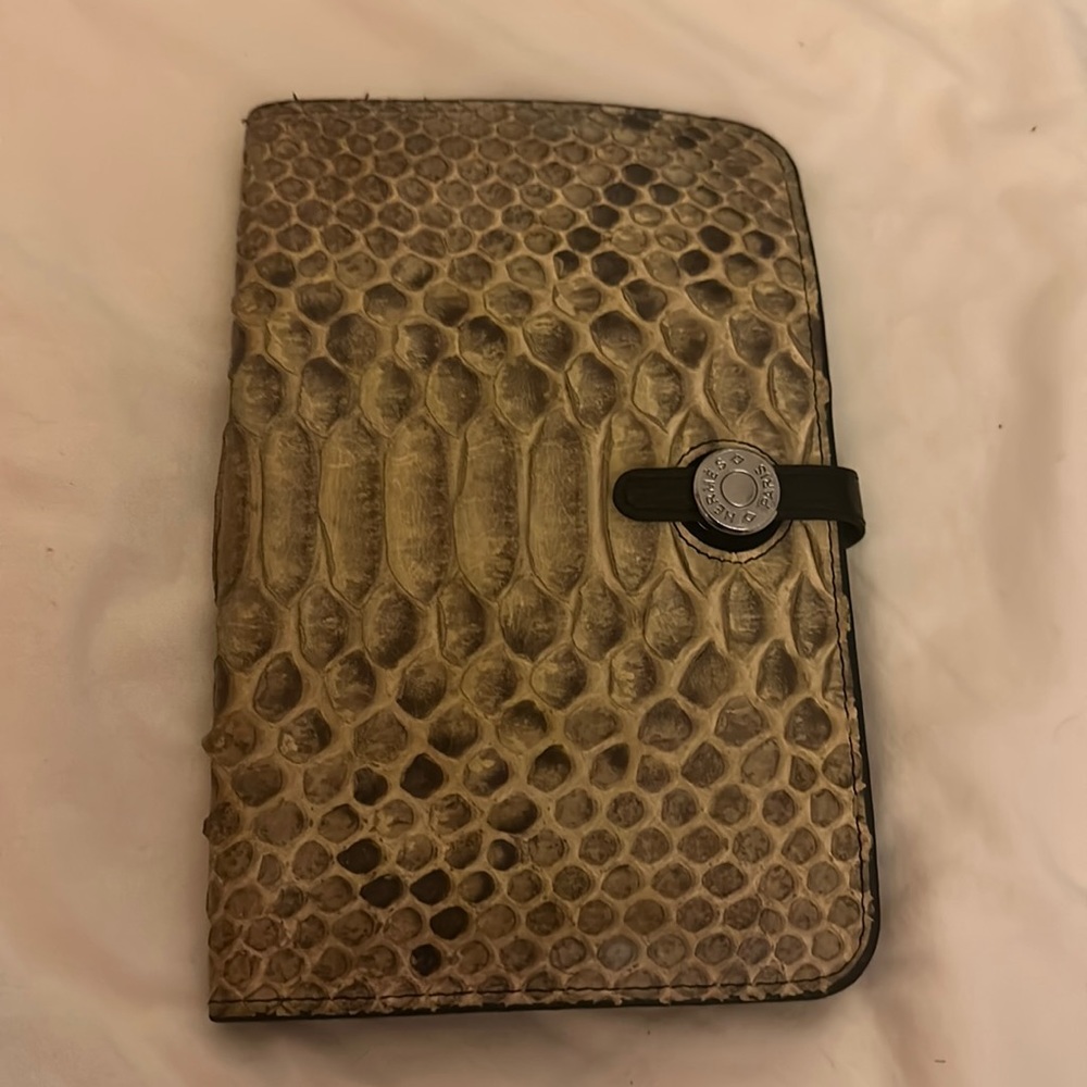 This mint condition alligator unisex Hermes wallet is a steal at this price